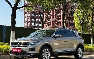 Volkswagen T-Roc I, 2022 год, 1 437 000 рублей, 1 фотография