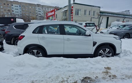 Mitsubishi ASX I рестайлинг, 2023 год, 2 600 000 рублей, 1 фотография
