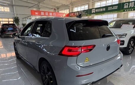 Volkswagen Golf VIII, 2022 год, 1 944 000 рублей, 13 фотография