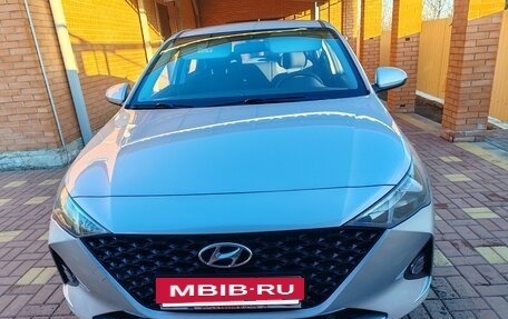 Hyundai Solaris II рестайлинг, 2021 год, 1 550 000 рублей, 3 фотография