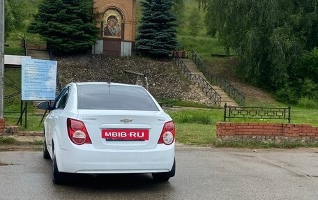 Chevrolet Aveo III, 2014 год, 950 000 рублей, 2 фотография
