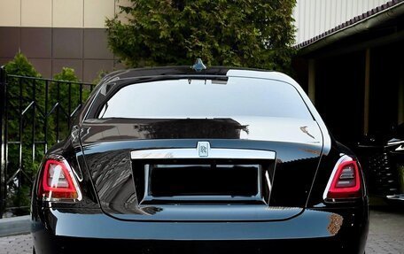 Rolls-Royce Ghost Series II рестайлинг, 2022 год, 32 000 000 рублей, 5 фотография