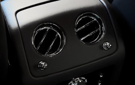 Rolls-Royce Ghost Series II рестайлинг, 2022 год, 32 000 000 рублей, 15 фотография