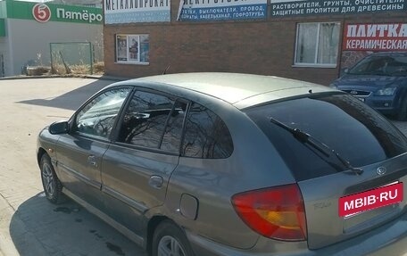 KIA Rio II, 2002 год, 250 000 рублей, 3 фотография