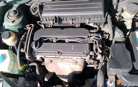 KIA Rio II, 2002 год, 250 000 рублей, 10 фотография