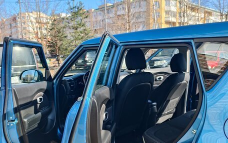 KIA Soul II рестайлинг, 2017 год, 1 600 000 рублей, 6 фотография