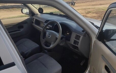 Mazda Demio III (DE), 2001 год, 200 000 рублей, 6 фотография