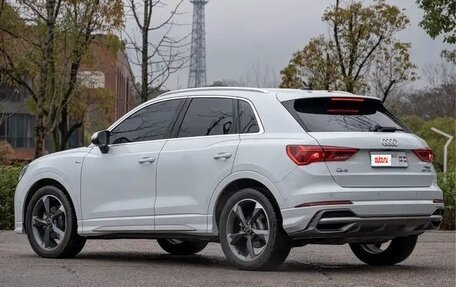 Audi Q3, 2022 год, 3 070 000 рублей, 7 фотография
