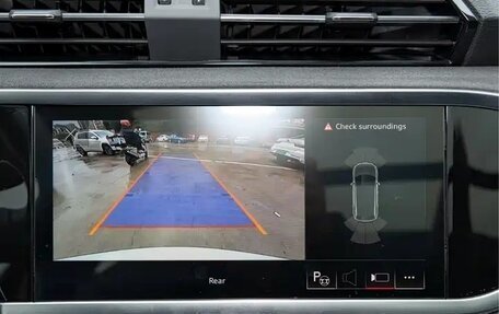 Audi Q3, 2022 год, 3 070 000 рублей, 11 фотография