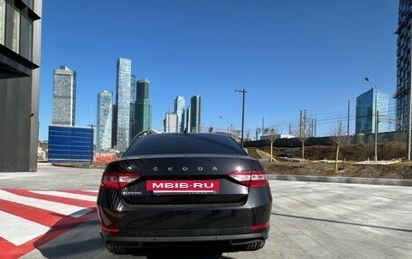 Skoda Superb III рестайлинг, 2022 год, 4 100 000 рублей, 6 фотография