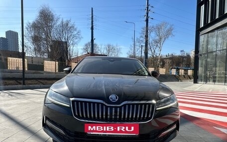 Skoda Superb III рестайлинг, 2022 год, 4 100 000 рублей, 5 фотография