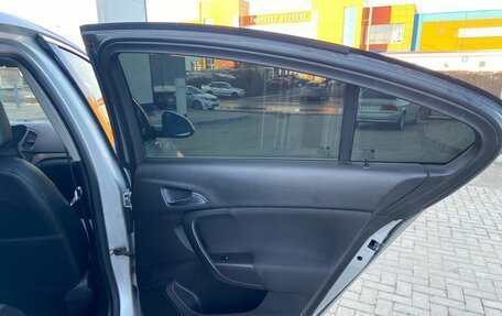 Opel Insignia II рестайлинг, 2011 год, 750 000 рублей, 10 фотография