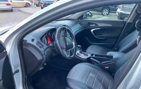 Opel Insignia II рестайлинг, 2011 год, 750 000 рублей, 16 фотография