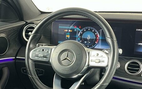 Mercedes-Benz E-Класс, 2019 год, 3 769 000 рублей, 16 фотография