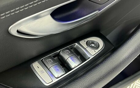 Mercedes-Benz E-Класс, 2019 год, 3 769 000 рублей, 30 фотография