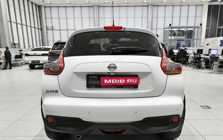 Nissan Juke II, 2018 год, 1 550 000 рублей, 6 фотография