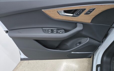 Audi Q7, 2024 год, 12 690 000 рублей, 18 фотография