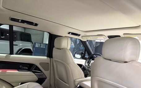 Land Rover Range Rover IV рестайлинг, 2023 год, 20 600 000 рублей, 13 фотография