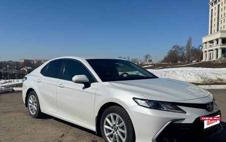 Toyota Camry, 2021 год, 2 570 000 рублей, 4 фотография