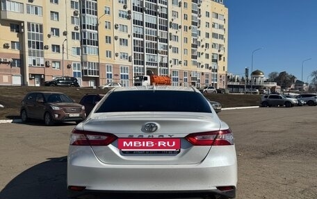 Toyota Camry, 2021 год, 2 570 000 рублей, 12 фотография