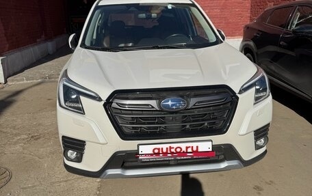 Subaru Forester, 2023 год, 4 999 999 рублей, 9 фотография