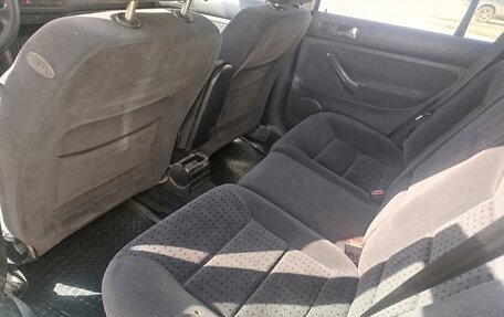 Volkswagen Golf IV, 2000 год, 380 000 рублей, 10 фотография