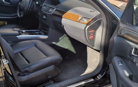 Mercedes-Benz E-Класс, 2012 год, 1 340 000 рублей, 8 фотография