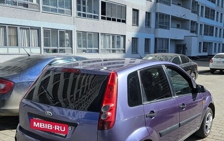 Ford Fiesta, 2006 год, 253 000 рублей, 2 фотография