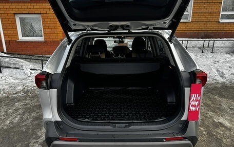 Toyota RAV4, 2019 год, 3 880 000 рублей, 7 фотография