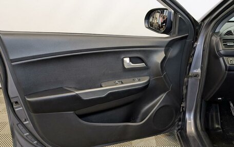 KIA Rio III рестайлинг, 2016 год, 980 000 рублей, 18 фотография