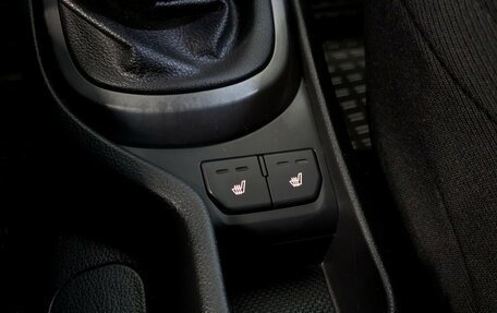 KIA Rio III рестайлинг, 2016 год, 980 000 рублей, 24 фотография