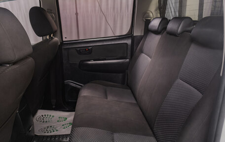 Toyota Hilux VII, 2014 год, 2 069 000 рублей, 17 фотография