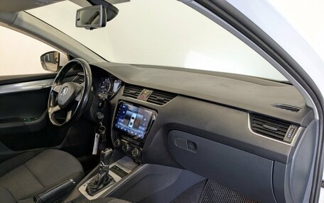 Skoda Octavia, 2013 год, 879 000 рублей, 10 фотография