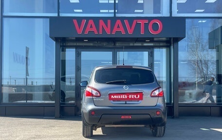 Nissan Qashqai, 2011 год, 980 000 рублей, 4 фотография