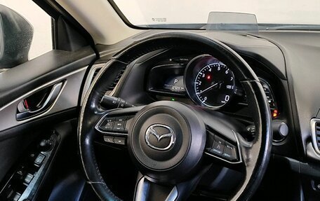 Mazda 3, 2016 год, 1 729 000 рублей, 12 фотография