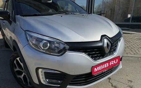 Renault Kaptur I рестайлинг, 2016 год, 1 389 000 рублей, 8 фотография