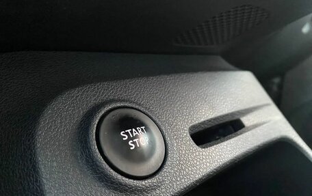 Renault Kaptur I рестайлинг, 2016 год, 1 389 000 рублей, 23 фотография