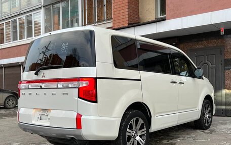 Mitsubishi Delica D:5 I, 2023 год, 2 900 000 рублей, 5 фотография