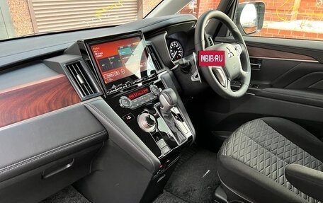 Mitsubishi Delica D:5 I, 2023 год, 2 900 000 рублей, 11 фотография