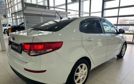 KIA Rio III рестайлинг, 2016 год, 1 049 900 рублей, 6 фотография