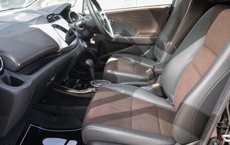 Honda Fit Shuttle I рестайлинг, 2012 год, 1 075 000 рублей, 17 фотография