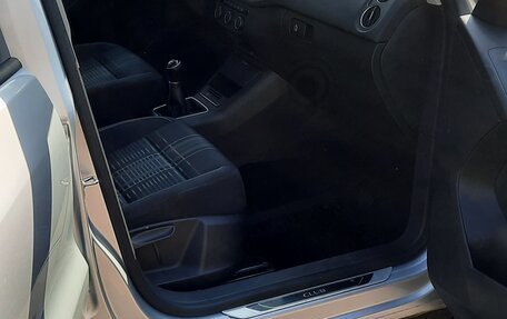 Volkswagen Tiguan I, 2016 год, 1 500 000 рублей, 10 фотография