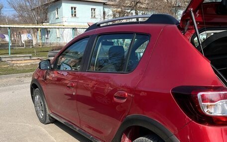 Renault Sandero II рестайлинг, 2014 год, 880 000 рублей, 5 фотография