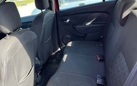 Renault Sandero II рестайлинг, 2014 год, 880 000 рублей, 9 фотография