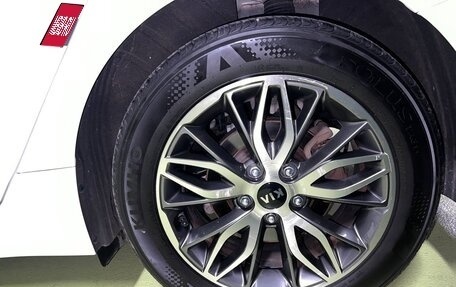 KIA K5, 2021 год, 3 300 000 рублей, 12 фотография