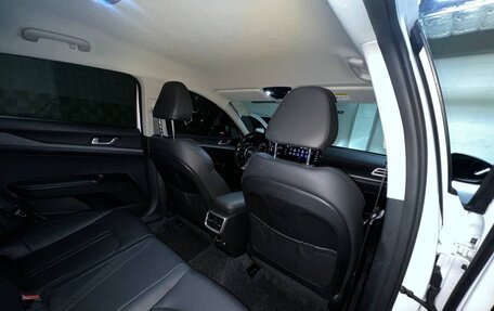 KIA K5, 2021 год, 3 300 000 рублей, 33 фотография