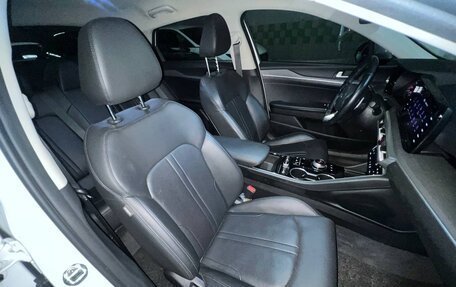 KIA K5, 2021 год, 3 300 000 рублей, 30 фотография