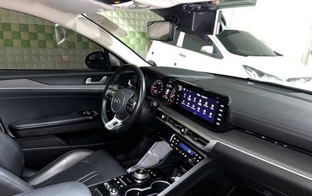 KIA K5, 2021 год, 3 300 000 рублей, 32 фотография