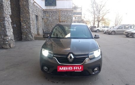 Renault Sandero II рестайлинг, 2019 год, 1 100 000 рублей, 2 фотография