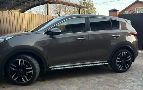 KIA Sportage IV рестайлинг, 2018 год, 1 950 000 рублей, 5 фотография